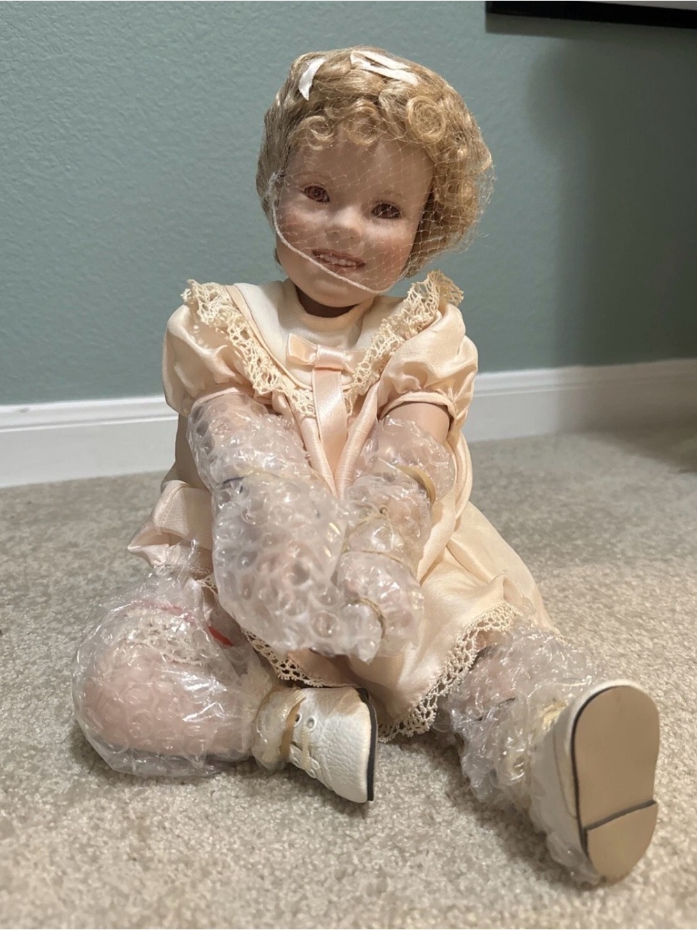 Vintage Danbury Mint Little Miss Shirley Temple Porcelain Doll Seated Pink Dress